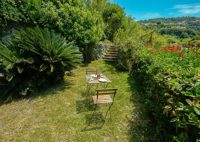 Appartamento Via Provinciale Panza Forio di Ischia